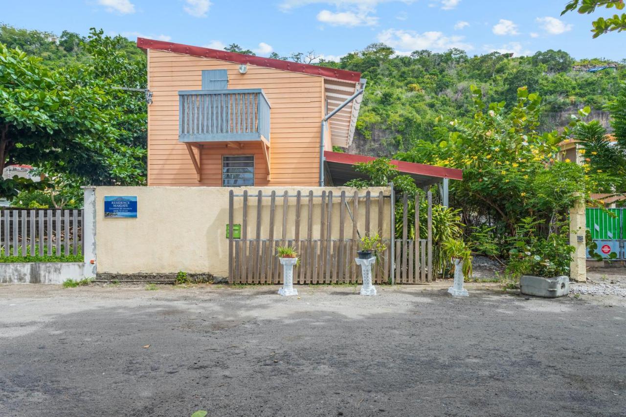 Appartement Charmant Au Carbet Avec Vue Sur La Mer 50 M² Le Carbet Exteriör bild